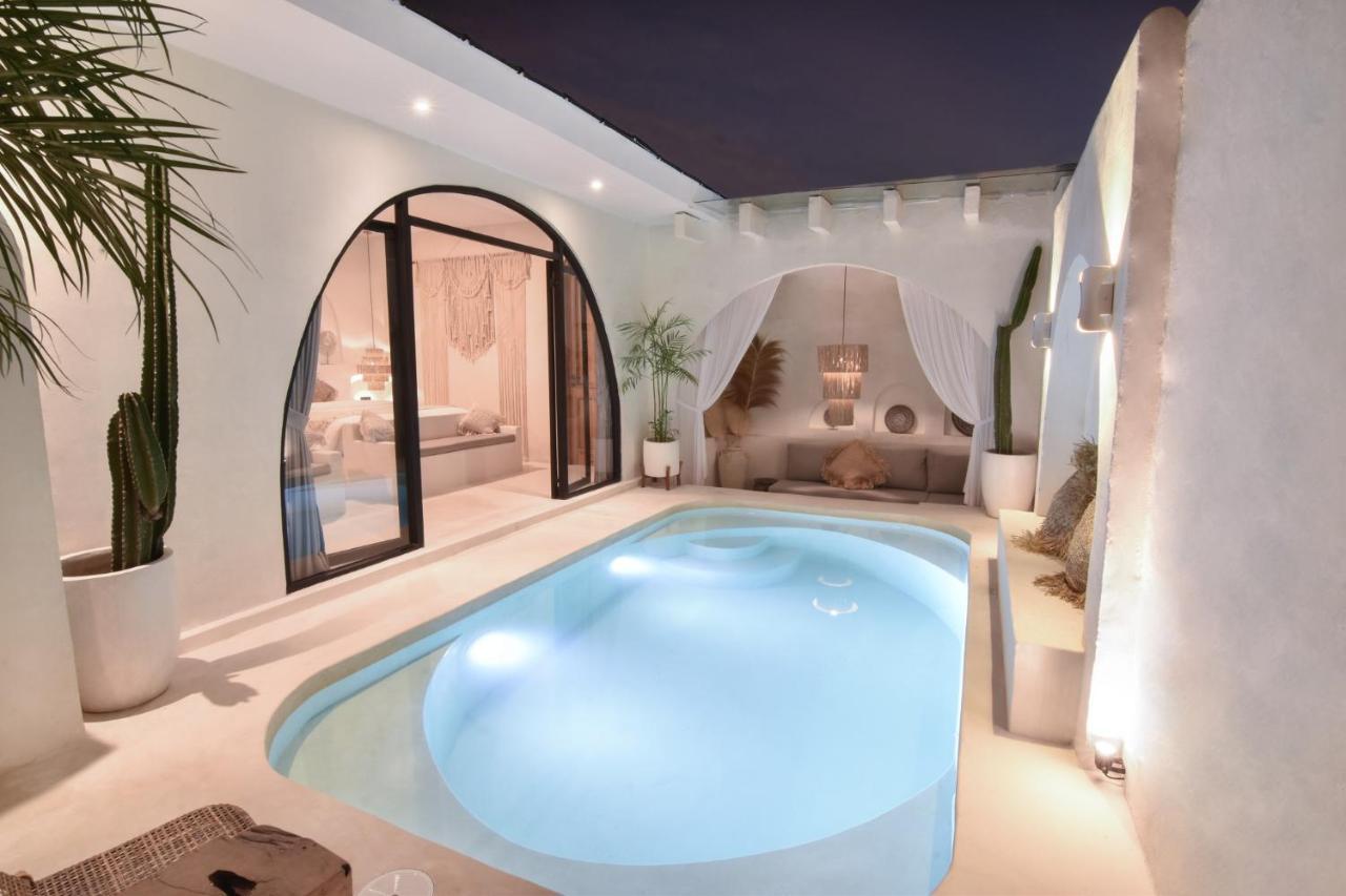 Bohemian Jogja Villas With Private Pool Kejayan 외부 사진
